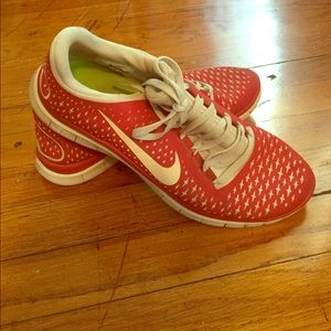 Red Nike Frees