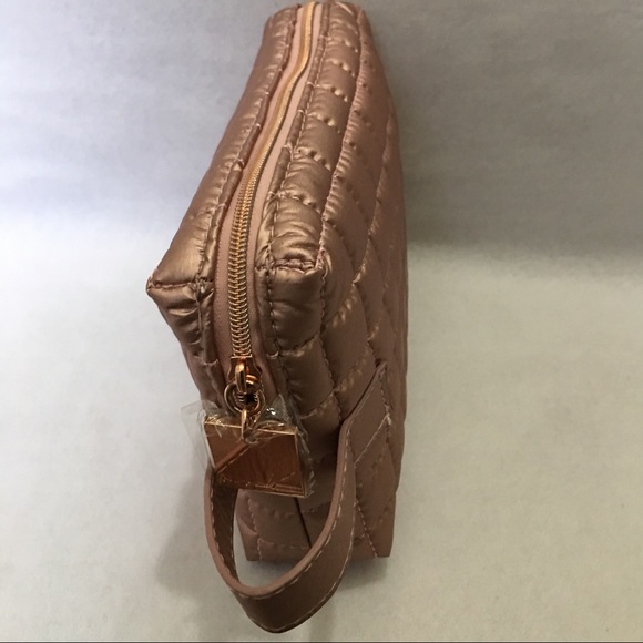 Limited Edition Rare MAC Riri Hearts Makeup Bag - Picture 4 of 7