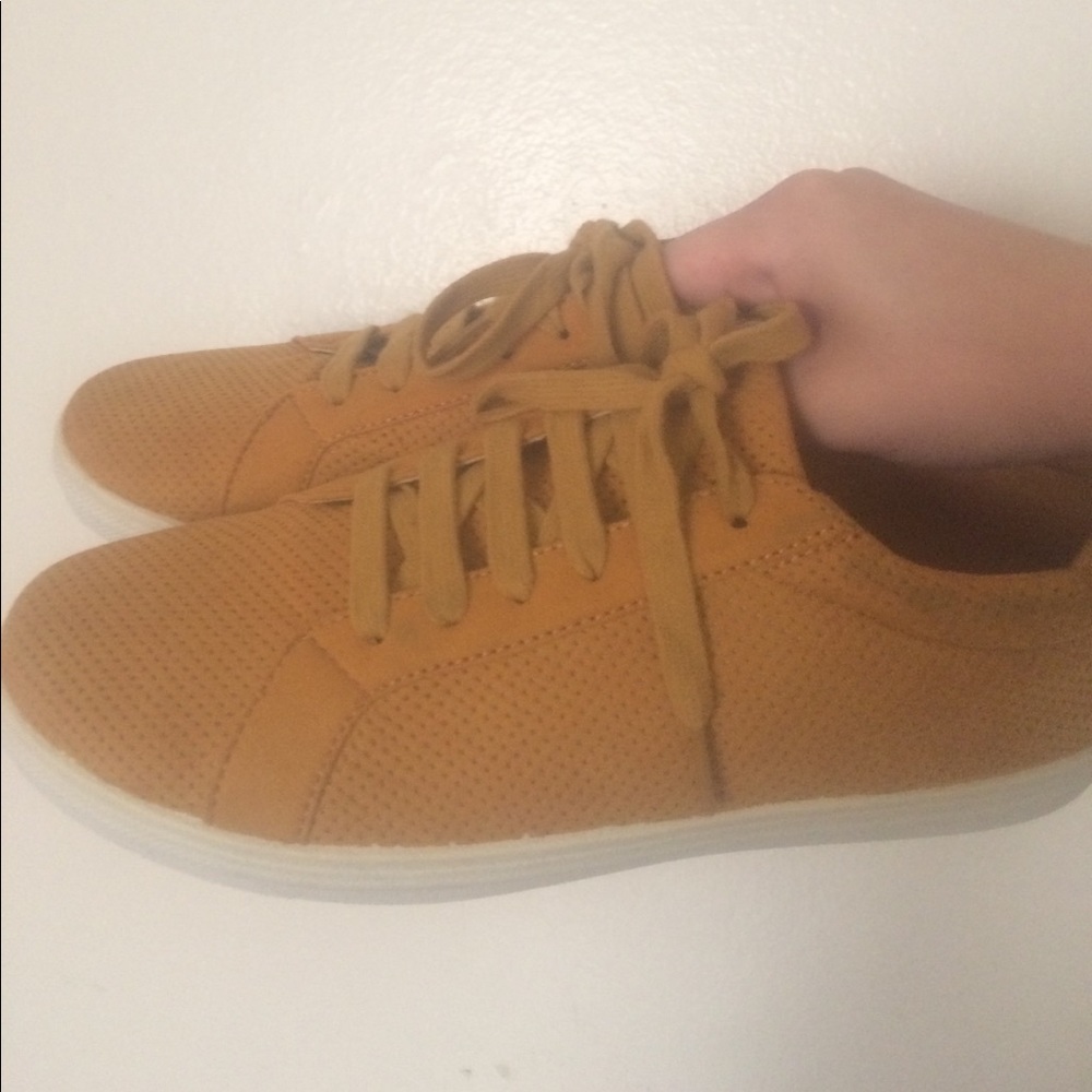 Mustard perforated sneakers wet seal size 8.5