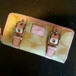 Coach wallet