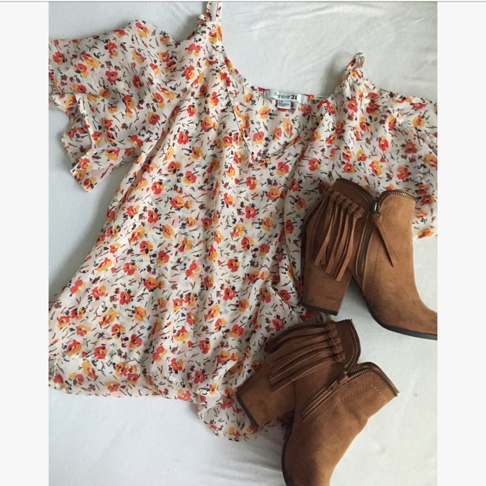 Forever 21 Cold Shoulder Flowy Floral Print Top Sm