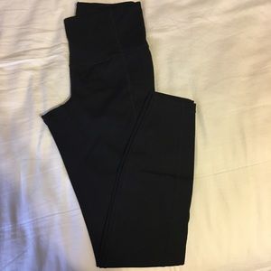 Athleta Power Up 7/8 Tight, Black, size XS.