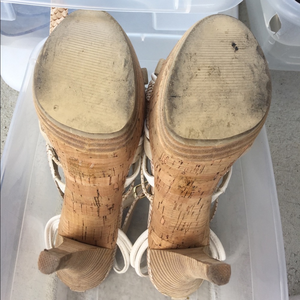 Bakers heels - Picture 2 of 2