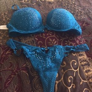 VS bra and panty set brand new