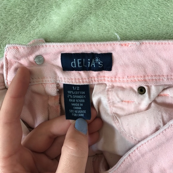 Pink Delia's shorts - Picture 3 of 3