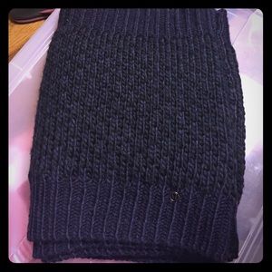 Lululemon wool scarf