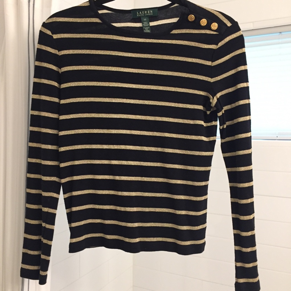 stripe top