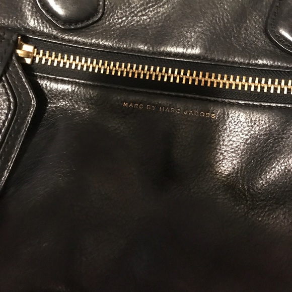 Marc by Marc Jacobs black leather bag - Picture 3 of 3