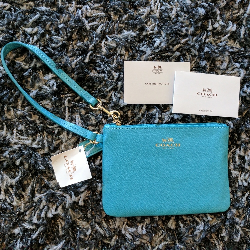 Blue Coach Wrislet