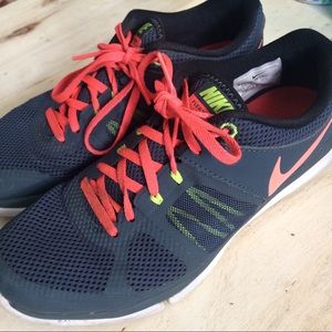 Nike Flex Running Shoes