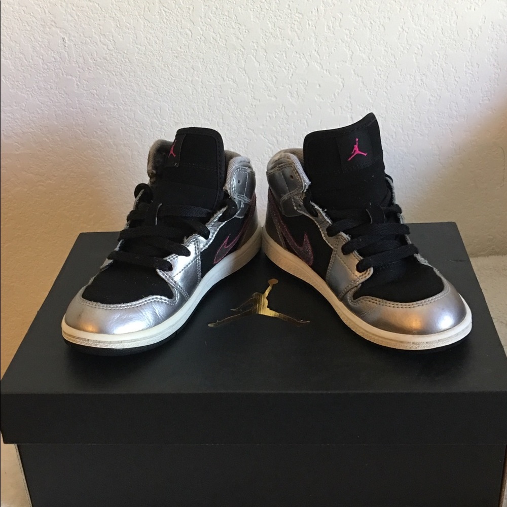Jordan 1 phat glitter