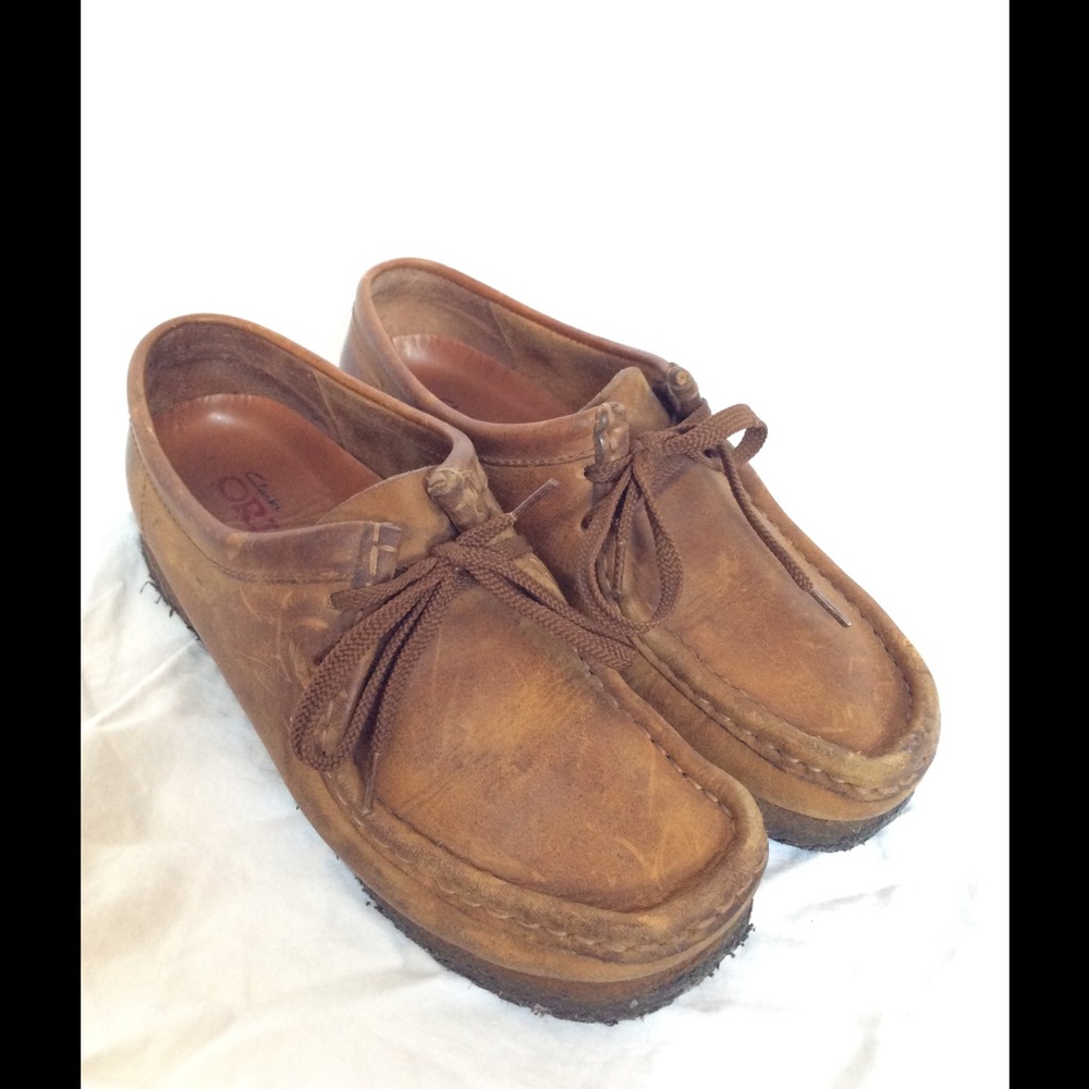 Classic Clarks Wallabee in Beeswax Leather