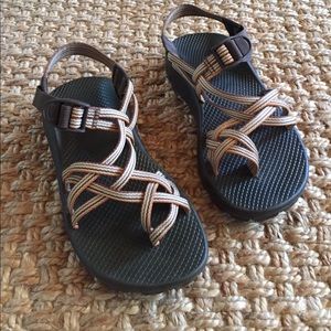 women's size 8 Chacos