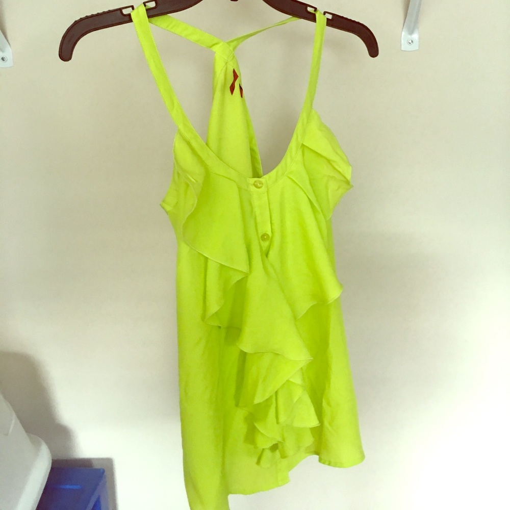 Neon, XS tank