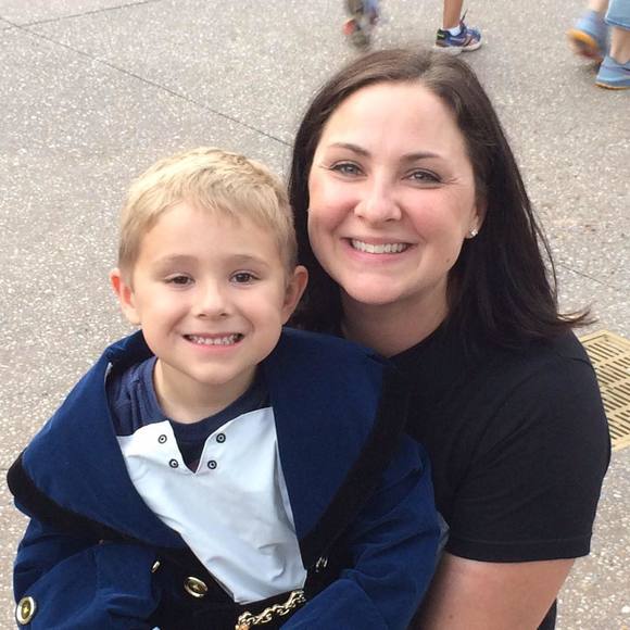 Meet your Posher, Darci - Picture 1 of 1