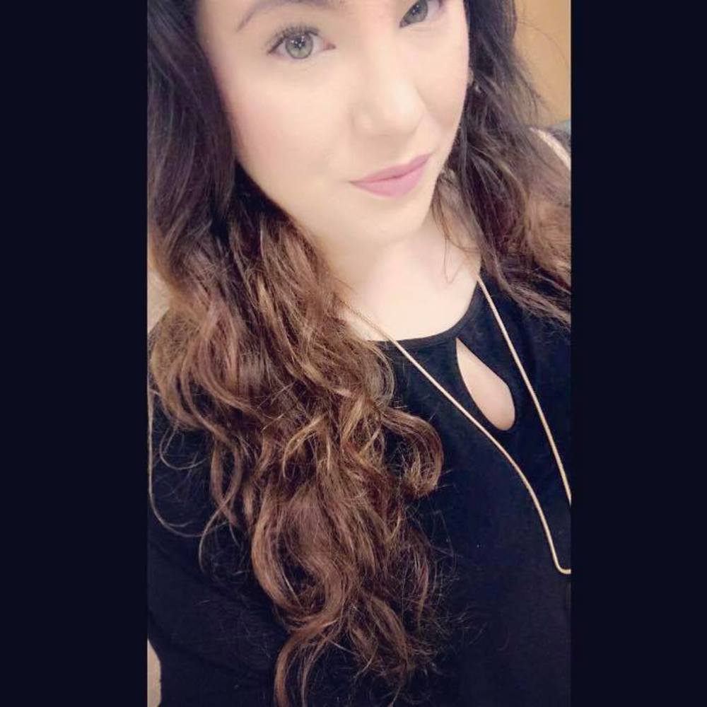 Meet your Posher, Lauren