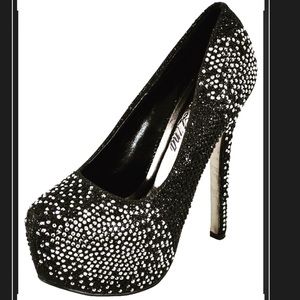 Louisa-21 🆕💠🖤