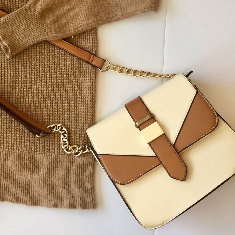 Cross body Purse ✨