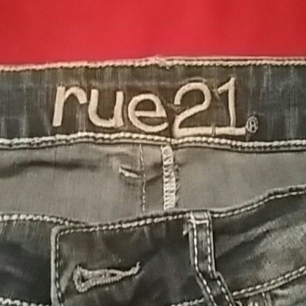 Bermuda shorts, blue jean