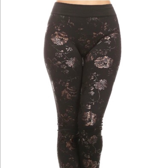 Leggings 2 for $45 - Picture 2 of 3