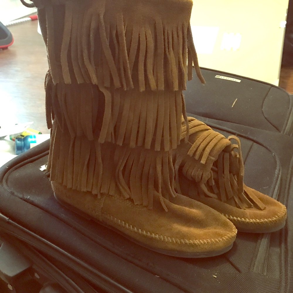 Minnetonka Moccasin Boot