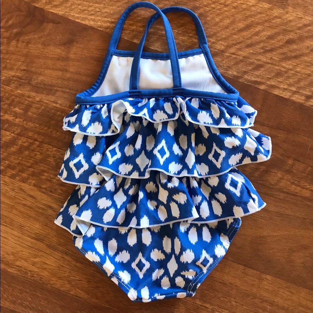 🆕 🦀NWOT {Carter's} Baby Ruffle Swimsuit - Picture 2 of 4