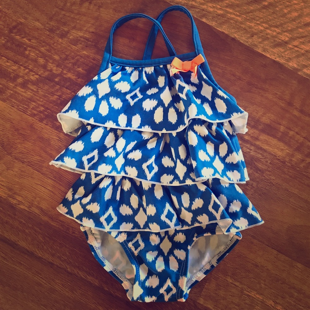 🆕 🦀NWOT {Carter's} Baby Ruffle Swimsuit