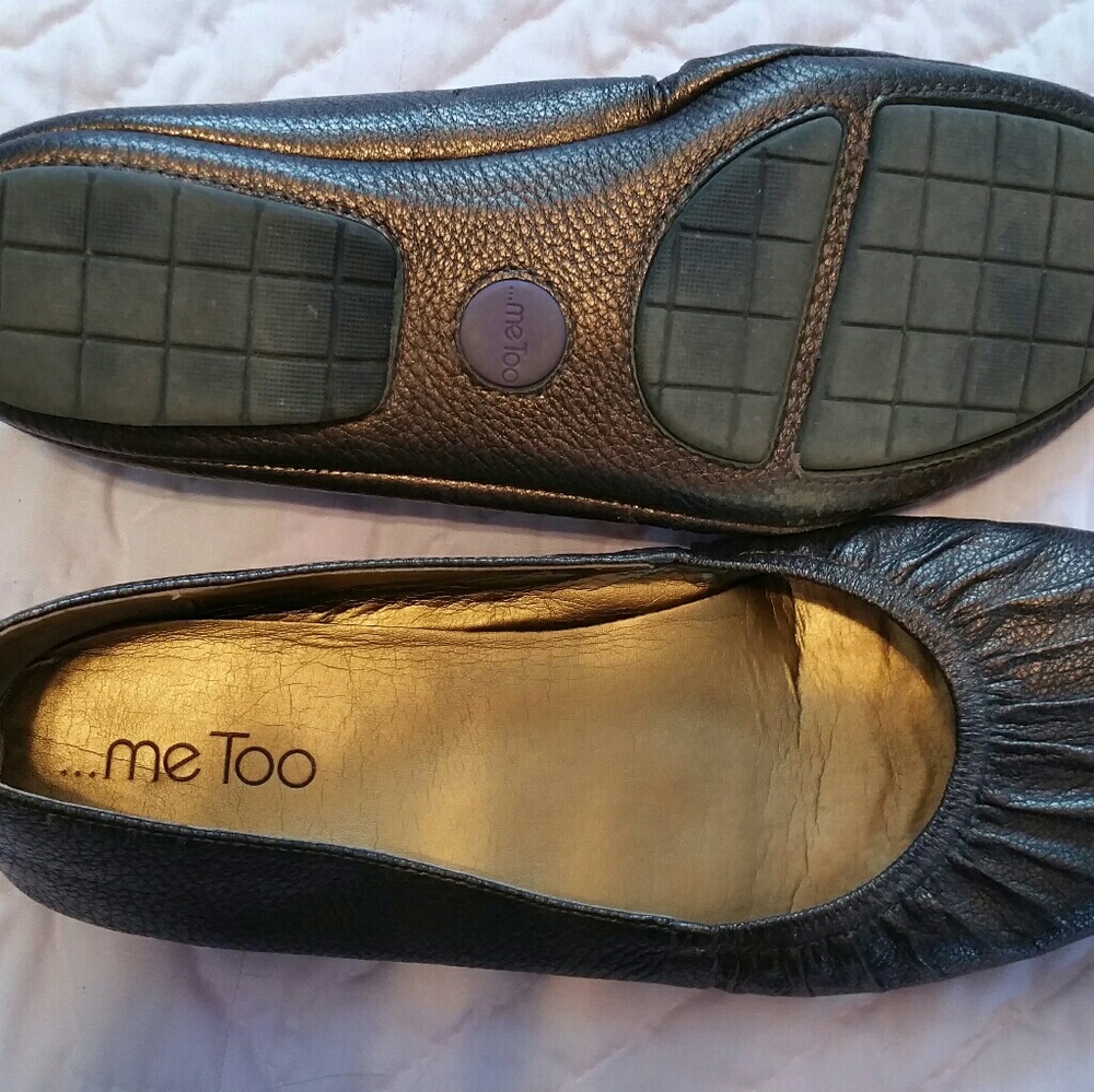 Shoes - Picture 2 of 3