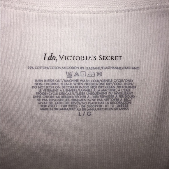 BNWOT VS White "BRIDE" Rhinestone Tank Top L - Picture 2 of 3