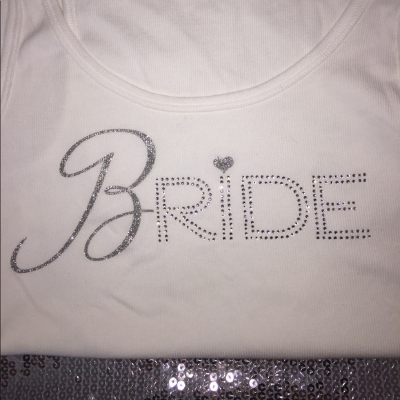BNWOT VS White "BRIDE" Rhinestone Tank Top L - Picture 3 of 3