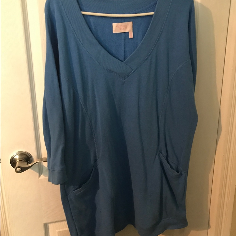 Small Victoria's Secret blue oversized tunic sweat