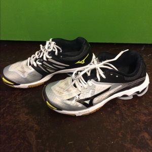 Volleyball Shoes