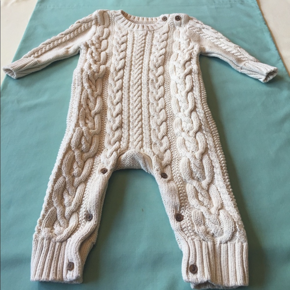 Gap baby bodysuit -sweater