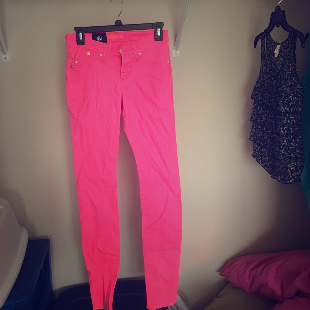 NWT, neon pink skinny jeans