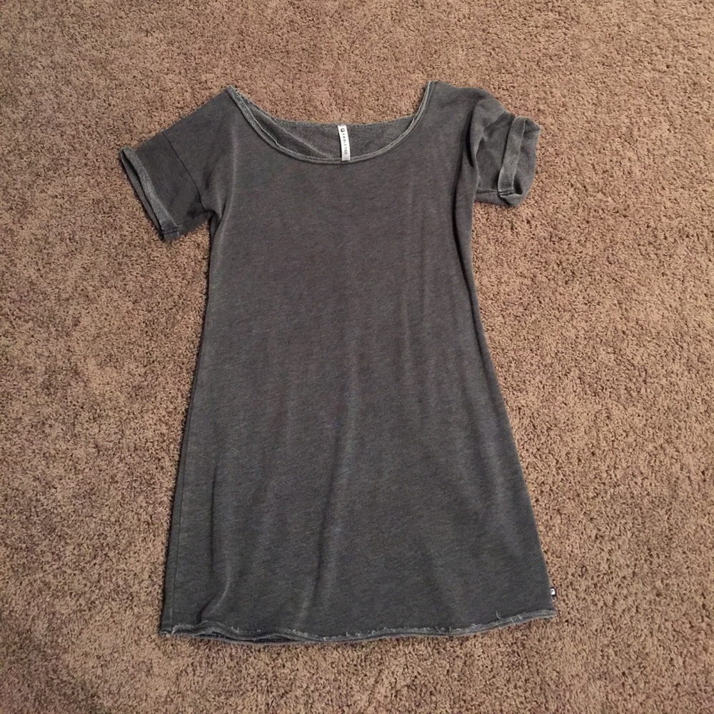 Fabletics t-shirt dress