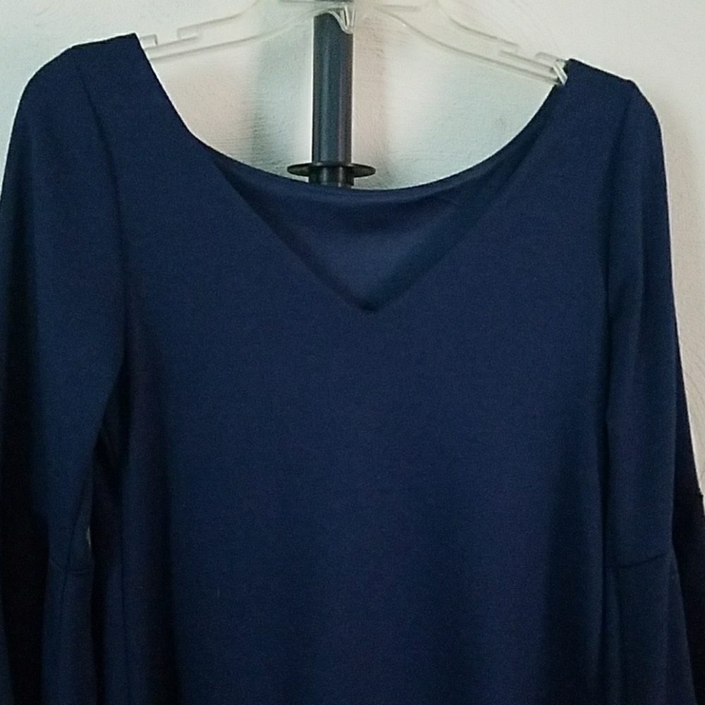 Dress - Picture 3 of 4