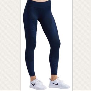 Koral SomethingNavy Spector Legging