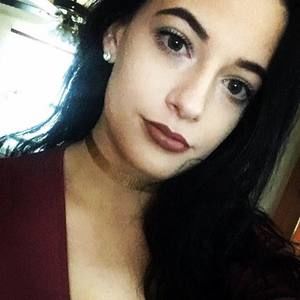 Meet your Posher, Joanie