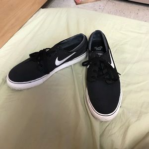 Nike SB sneakers