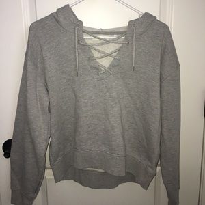(BRAND NEW!! )L.A. HEARTS Criss Cross Hoodie