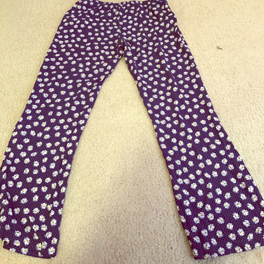 Draw-String Casual Pants - Picture 3 of 3
