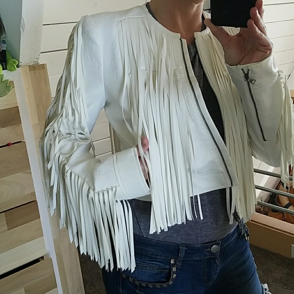 BCBGMaxAzria Jackets & Blazers - BCBGMAXAZRIA Farrell jacket in white