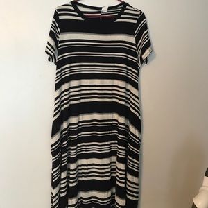 💙💙Honey & Lace Napa dress💙💙