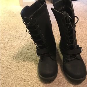 Black combat boots - Size 12