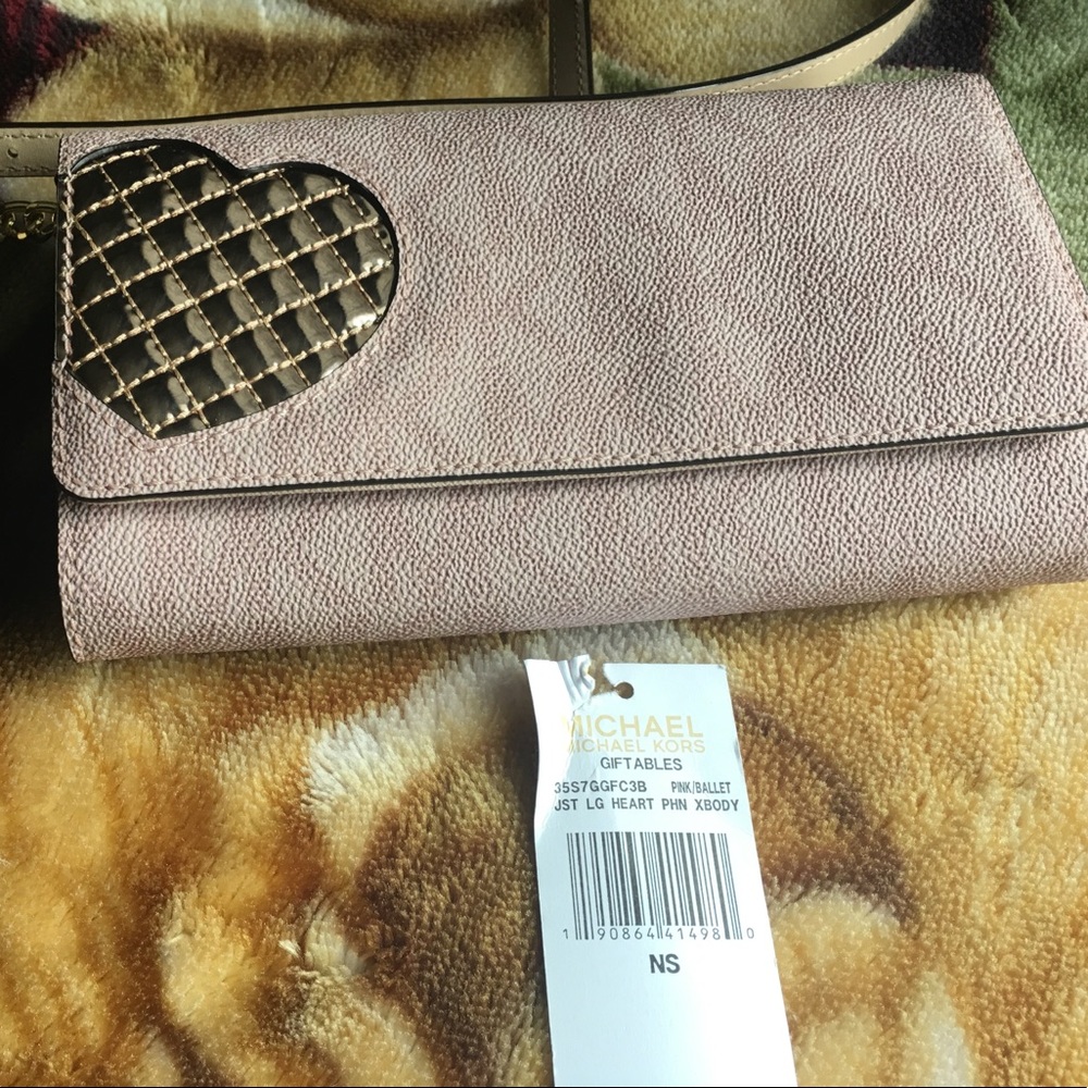 MK Phone Crossbody Large Pink/Ballet