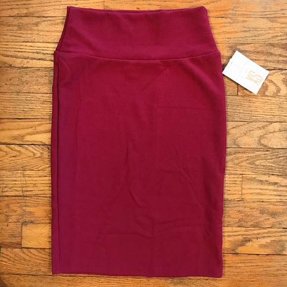 Lularoe Cassie Skirt NWT XS - Picture 2 of 3