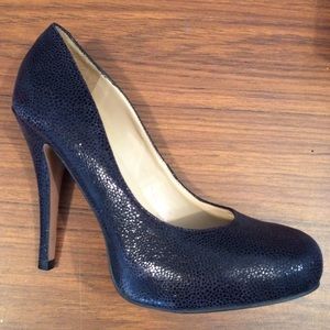 Navy talbots pumps