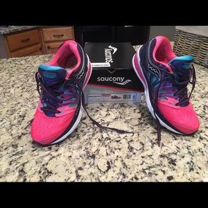 Saucony Hurricane ISO