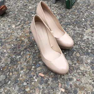 Zara Woman nude heels with gold soles