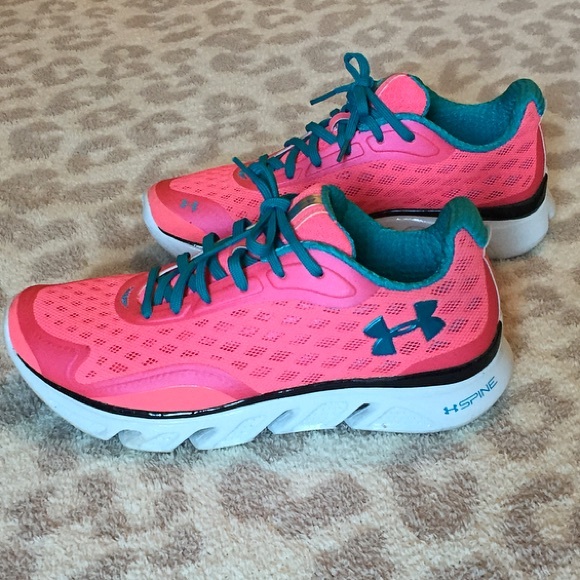 pink and blue under armour shoes